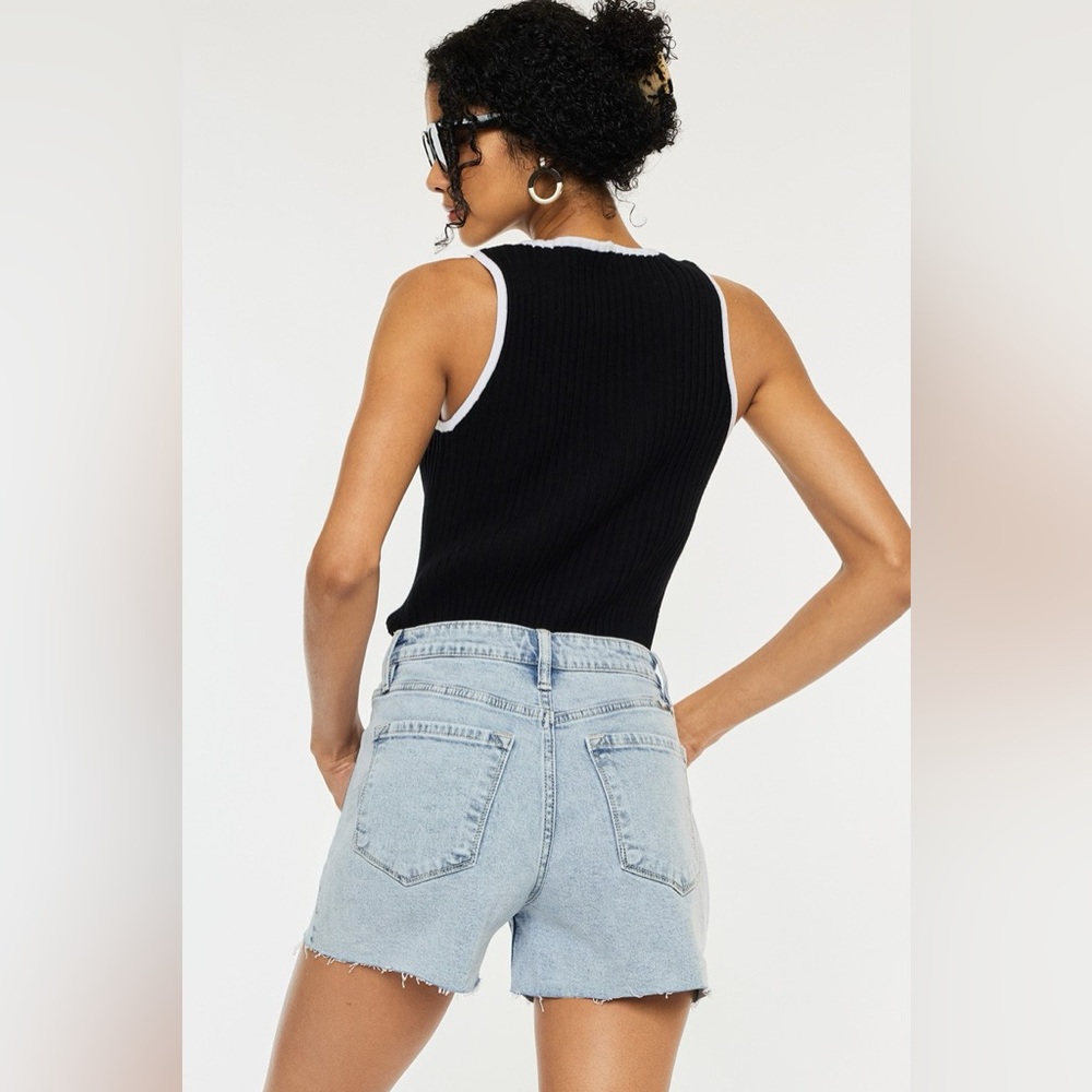High Rise Asymmetrical Closure Shorts size 15/31